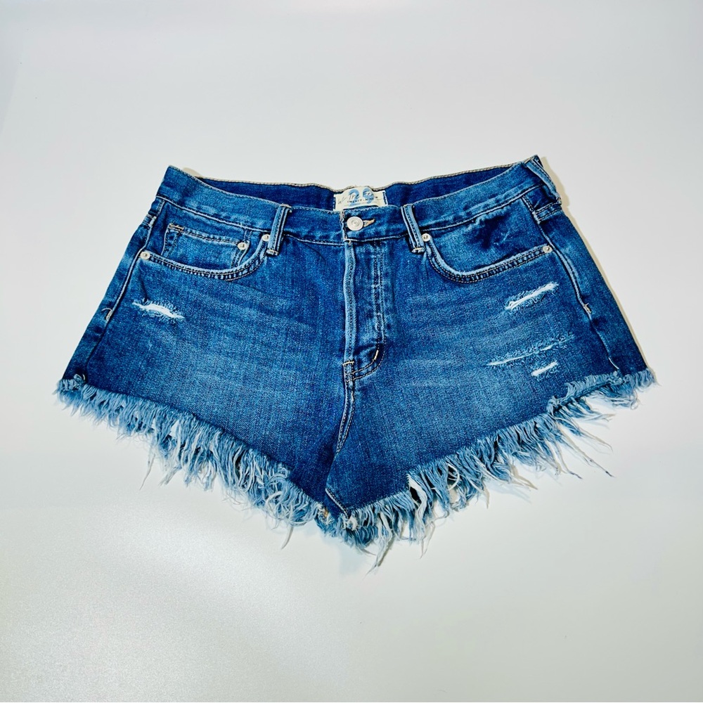 We The Free jean shorts Free People The festival shorts buttonfly women size 29